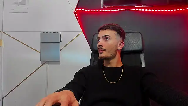 BrandonTate: απευθείας συνομιλία ΧΧΧ