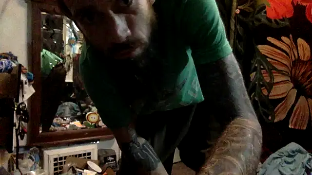 Concrete_Daddy 即時 XXX 聊天