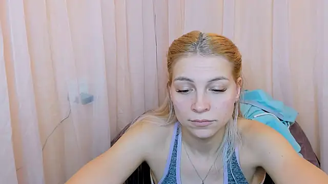 Онлайн чат XXX FoxyKathryn