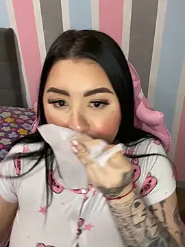 Madiiison333 – Naživo XXX chat