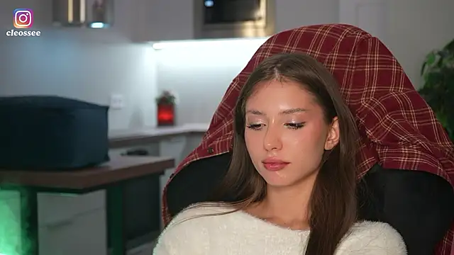 Cleose élő XXX-chatje