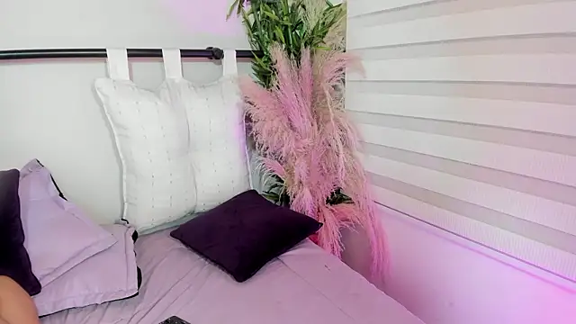 Chat XXX en directo de sophie_blake__