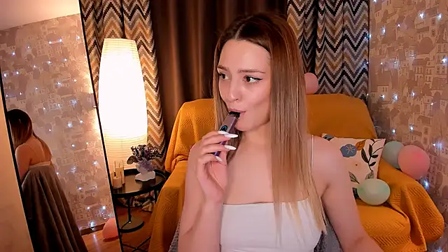 cherrykississ élő XXX-chatje