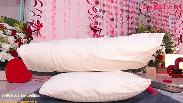 ohyesly_'s Live XXX Chat