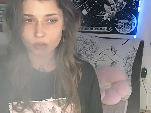 Chatroom XXX en direct de AlienforTwenty