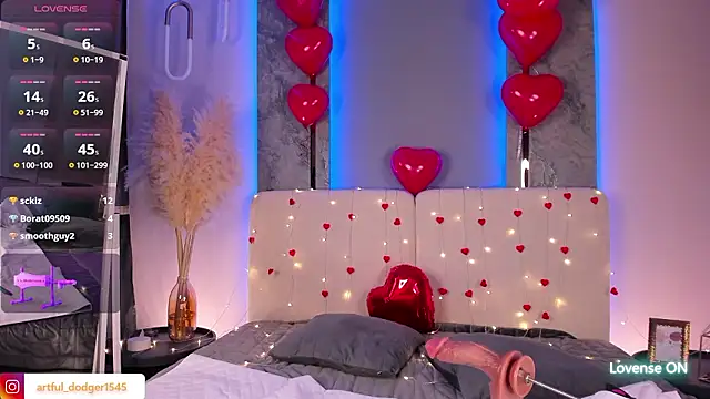 دردشة KittyRushh الجنسية المباشرة