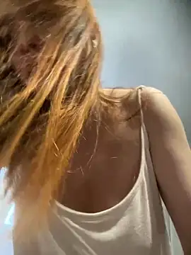 Chatroom XXX en direct de Suzanele