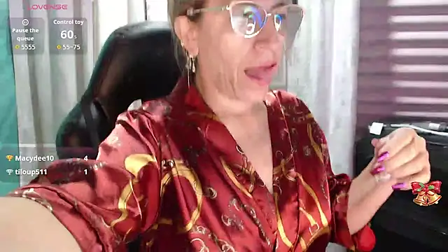 Chayla_Ruiz: онлайн-секс-чат