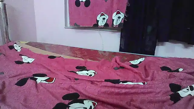 cute_lailaa's Webcam Show