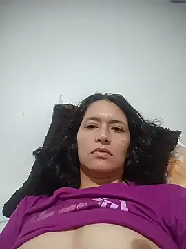 XXX chat uživo modela SofiaHairy