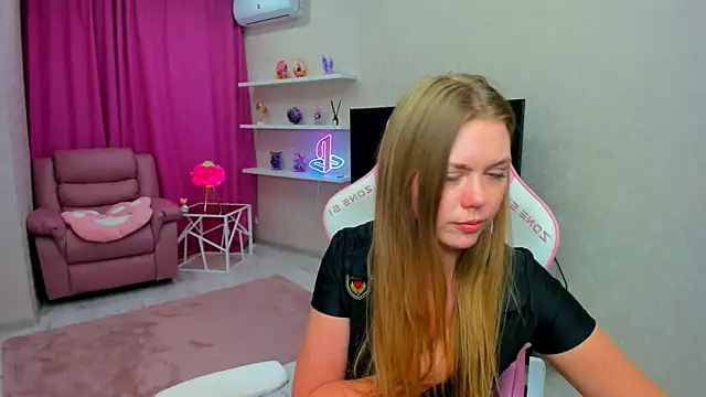 Strawberrye – Naživo XXX chat