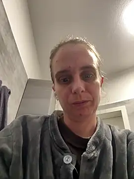 Chantaleeのウェブカメラショー