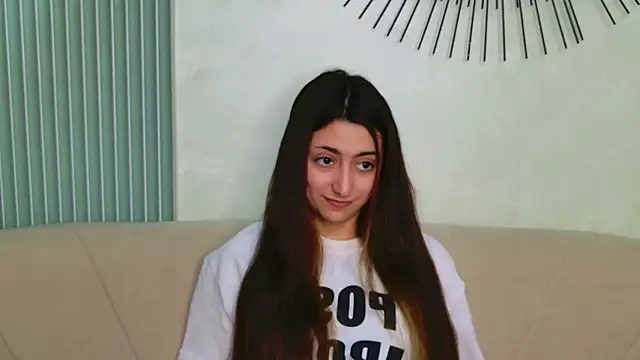 Gloria_Bendall: онлайн-секс-чат