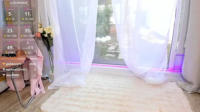 Czat XXX na żywo – Selena_Reeves