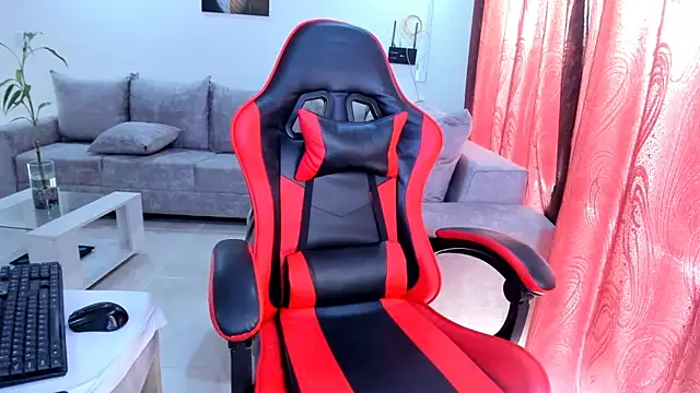 ashleyxlove1's Live XXX Chat