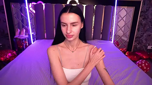 Snow_WhiteeeX 即時 XXX 聊天