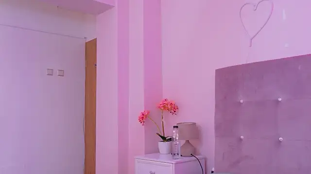 Ivorym00n Live XXX-Chat