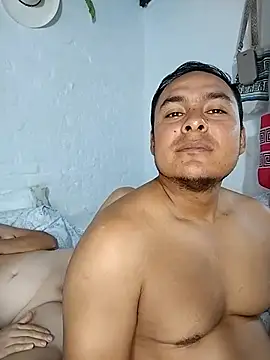 girl-multiorgasmic 现场XXX聊天