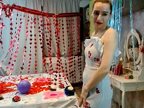 AnneDevrim Chat XXX live