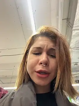 Chat XXX en directo de RosieSecret