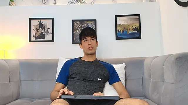 PRETTY_COCK1 Show Webcam