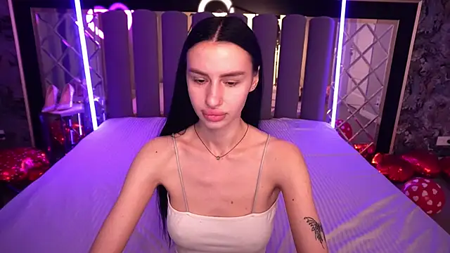 Chat +18 de Snow_WhiteeeX ao vivo