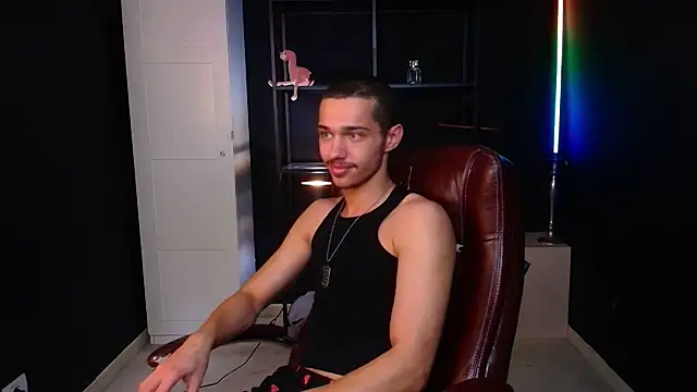 Pokazy przed kamerką – KaydenDrew