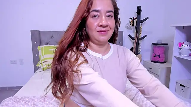 دردشة naive_natty10 الجنسية المباشرة