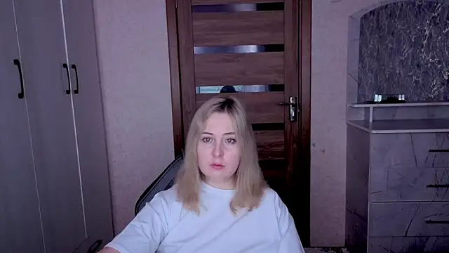 Kristy-Max: онлайн-секс-чат