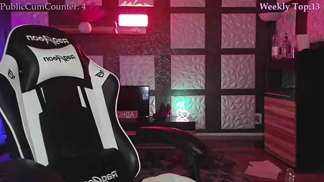 SweetSeraphine Webcam-Show