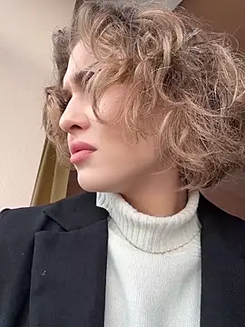 KellyKeler: онлайн-секс-чат