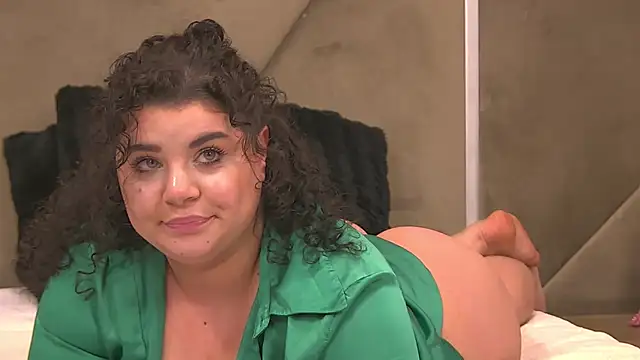 BustyMadison Chat XXX live