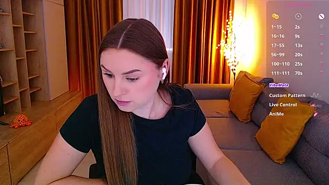 XXX chat uživo modela _Mia_Adams