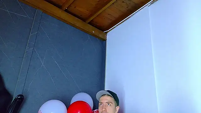 Chat +18 de ALANNFERRER ao vivo