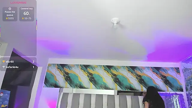 IsaDiiazのライブXXXチャット