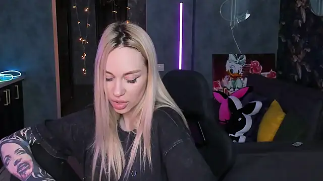 Blckmirrorr – Naživo XXX chat