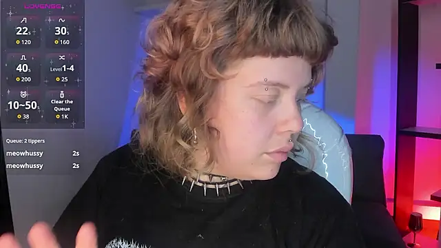 Sabrina_scarlett élő XXX-chatje