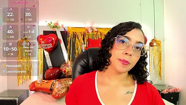 Chat XXX en directo de antonelllepiercee