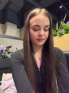 KristiRich – Naživo XXX chat