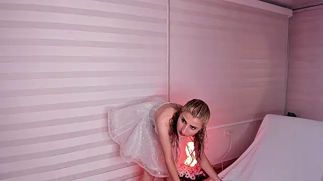 Odette_bulgari élő XXX-chatje