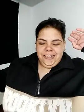 Hailey_Curvy: вебкам-шоу