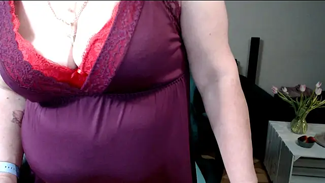 แชท XXX สดของ JoannaAndNeighbour