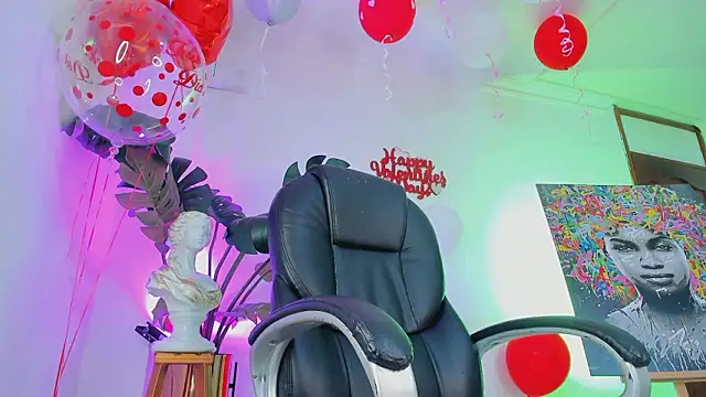 Chatroom XXX en direct de JANYLOVE__