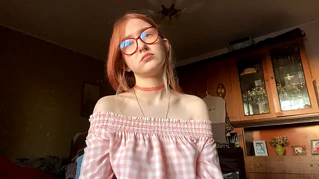 Chatroom XXX en direct de LaureenVielma