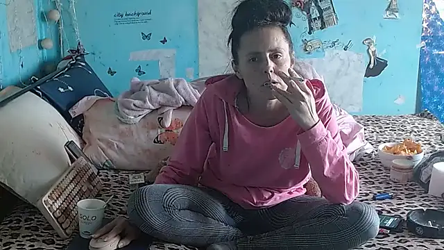 brighteyes77 – webcam-show