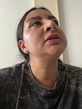 Abril_Luvn Live XXX chat