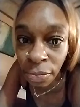 Jasmine_FullsShine: онлайн-секс-чат