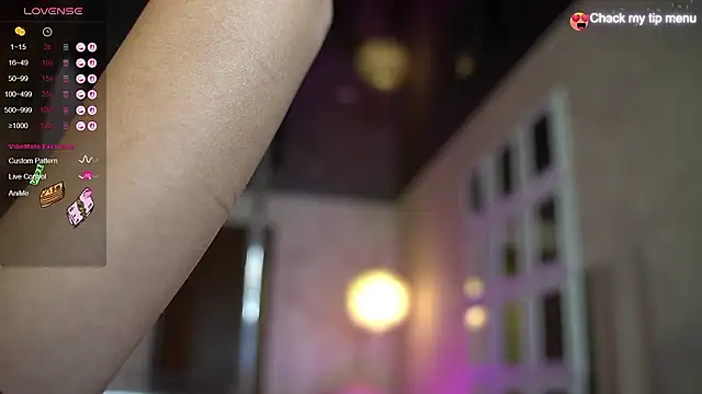 แชท XXX สดของ LisaAkira