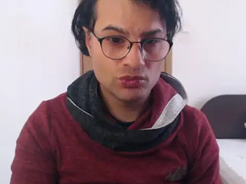 Chat +18 de wildpussycat23 ao vivo