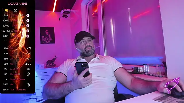 Chat +18 de HAIR-MAN ao vivo